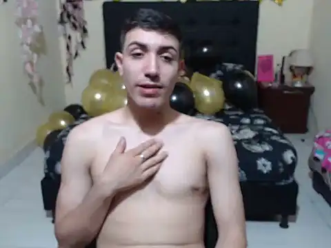 thiago collins9 online show from January 8, 2:06 am