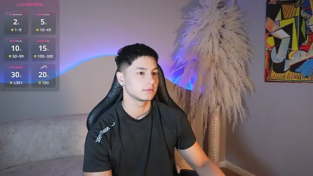 Noah Clarkk online show from July 10, 5:59 pm