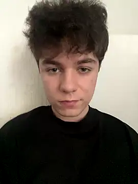 jaaydenx17 online show from December 18, 10:22 am