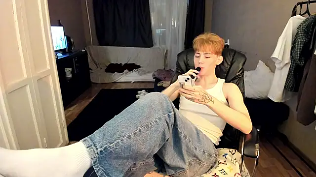 winsdor online show from March 3, 8:16 pm