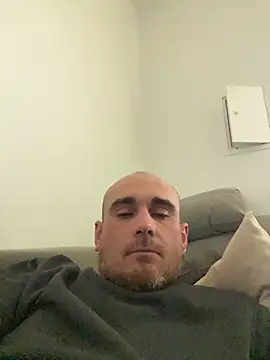 Yavtebe7tube online show from December 18, 3:19 pm