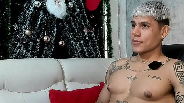 oruz stud online show from January 8, 1:49 pm