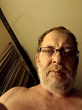 FragrantToe529 online show from March 1, 5:18 am