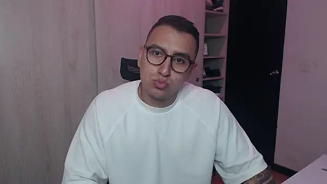 DanteVesper online show from April 29, 2:49 am