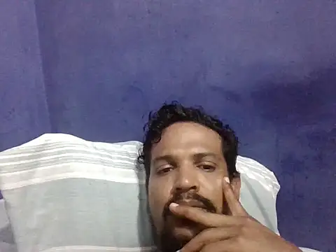 bigdick211292 online show from February 11, 9:20 pm