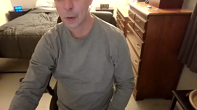 MatureSexy1700 online show from January 19, 3:09 am