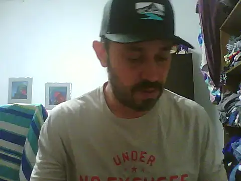 Johnnyhotlatmale online show from January 10, 8:44 pm