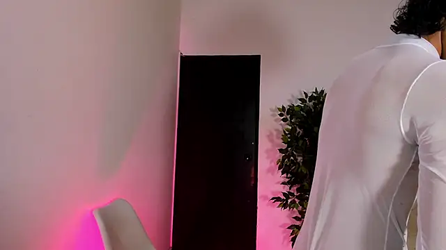 Im FelixHunter online show from March 8, 11:58 am