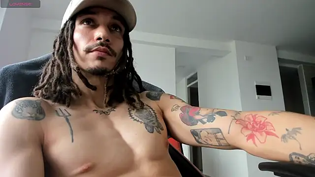 im kamus  online show from May 2, 4:54 pm