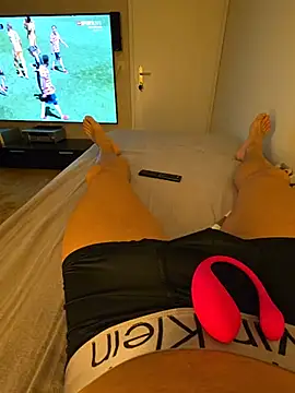 sensualman90 online show from June 19, 8:57 pm