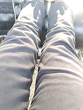 SEXYBOYCALLME online show from June 29, 10:15 am