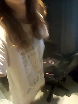 iceseeker2 online show from February 3, 9:14 am