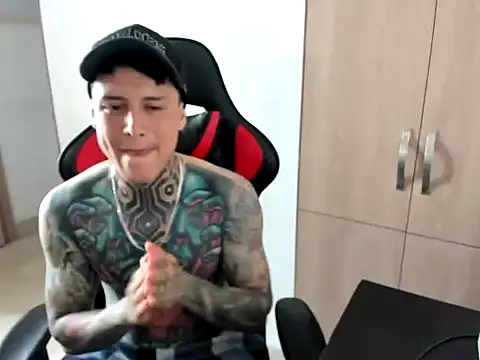 Chrissblack online show from March 6, 4:37 pm