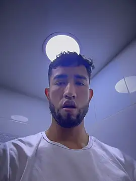 liam bronw online show from March 9, 7:19 pm