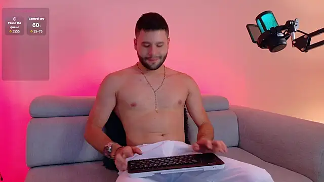 AndyKnoxx online show from April 7, 7:36 pm