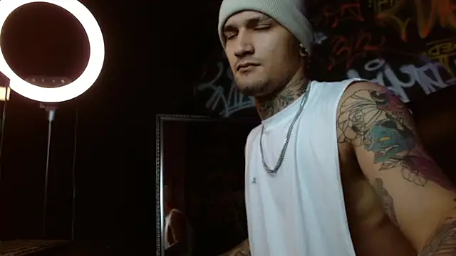 DarkBenito online show from January 12, 2:10 pm