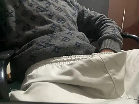 FelpNinfeto online show from June 20, 3:44 am