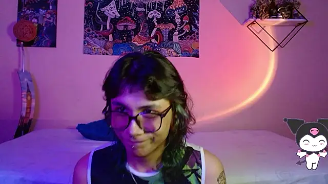 lovely mathew online show from February 7, 9:09 pm