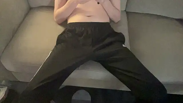 loookinforfunn22 online show from January 7, 10:04 pm