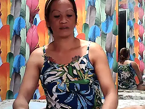 Simplewild21 online show from June 28, 2:23 pm