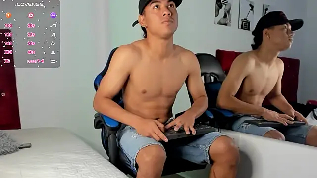 Liamsubtle01 online show from April 8, 11:20 am