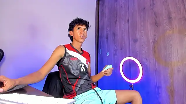 neitan miller  online show from March 10, 8:31 am