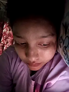 Pulkeet1433 online show from April 2, 3:04 am