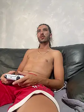 Brandy Mr-Whiskers online show from February 9, 1:27 pm