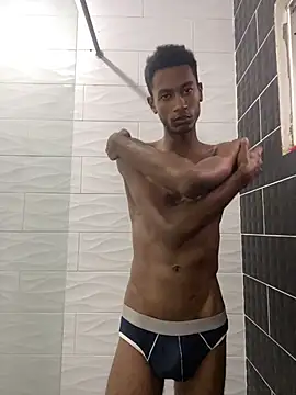 twink gabrielll online show from May 24, 9:54 pm