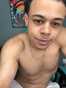 l-laross online show from February 24, 10:49 am