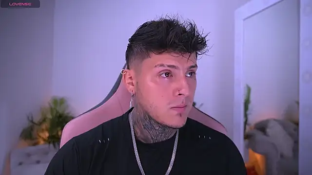 goldenatlasX online show from April 14, 7:35 pm