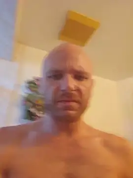 FrankieFuckMe online show from May 7, 3:56 pm