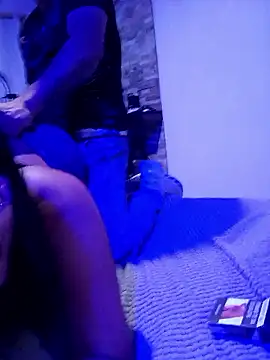 Marceloagustina online show from January 11, 4:27 am