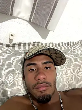 Otavio 01 online show from January 12, 10:58 pm