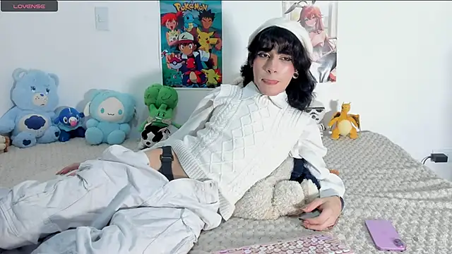 alex twinkxd online show from May 10, 8:37 am