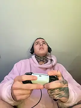 COLOMBIAN20CM online show from January 16, 2:31 pm