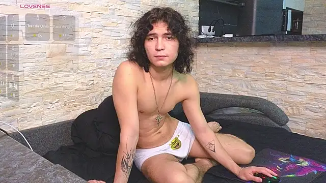 Dean Raven online show from June 19, 9:30 pm