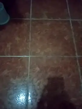 angelguere online show from February 1, 2:10 am