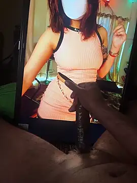 JUICYHARDICK online show from March 23, 9:10 pm