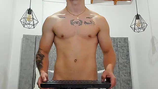 Calvin Hunter online show from February 12, 5:08 pm