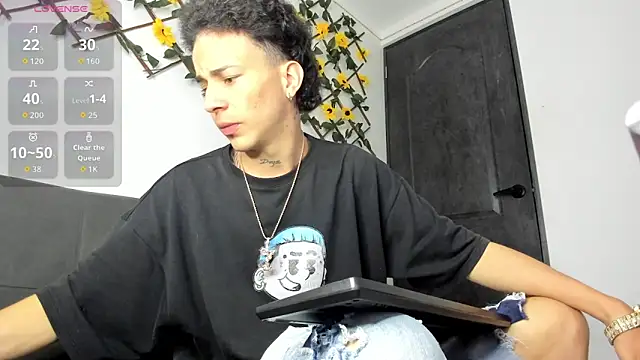 Maxxx bigcockx online show from June 5, 2:38 am