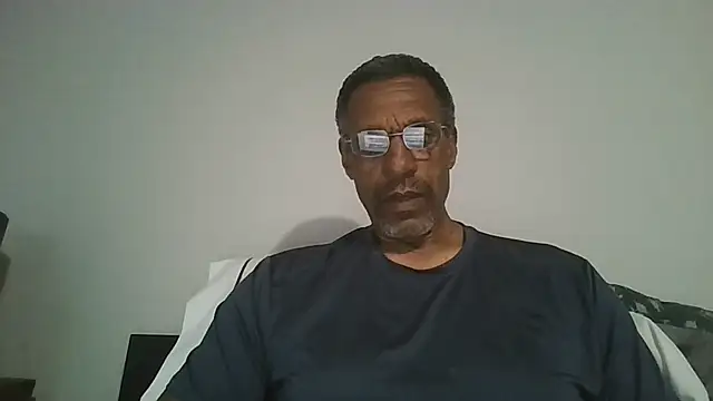 swimmer2496 online show from July 5, 10:39 pm