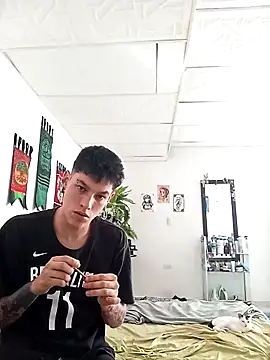 blackninja66 online show from April 1, 1:52 pm