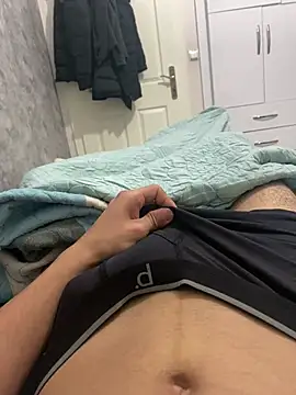 batuhanreal online show from April 24, 8:33 pm