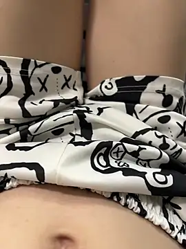 llkiki online show from March 2, 10:55 am