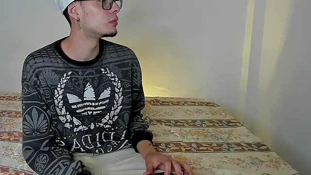 Vlad  night online show from February 24, 3:18 am