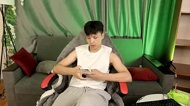 XanneLL online show from February 15, 1:52 pm