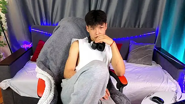 XanneLL online show from February 26, 6:42 pm