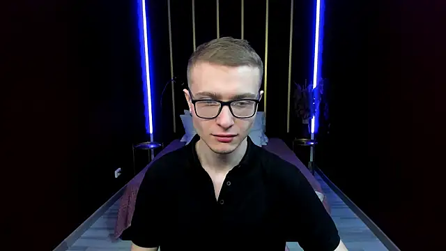 Emmit Barker online show from May 2, 8:06 am