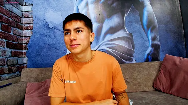 Aron pulse online show from March 5, 1:40 pm